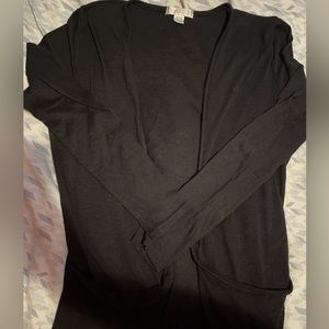 Women’s Black Open Shal with pockets